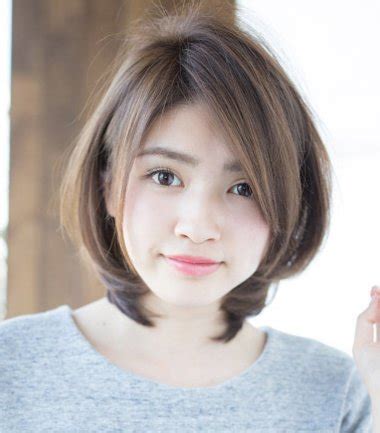 脸胖的女生适合什么短发发型 脸型胖适合怎样弄头发(2)_发型师姐