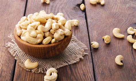 Health Benefits of Cashew Nuts and Nutrition You Didn't Know About