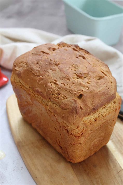 Easy Gluten Free Bread Recipe - The Gluten Free Blogger