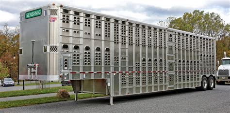 Semi Livestock Trailers