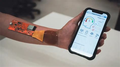 Smart Wearable Breakthrough: New Sensor Detects Fatigue and Stress Even ...
