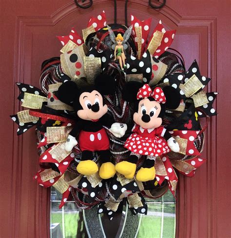 Small diameter Disney wreath. Www.Etsy.com/shop/MLRDesignsbysharonp ...