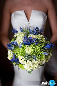 Blue Flower Arrangements For Weddings by 650 Best Blue Wedding Flowers Images On Blue Flower Arrangements For Weddings