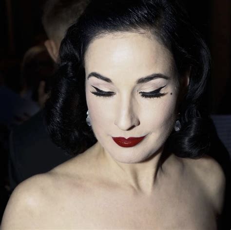 Pin by OBSCURA PARADISE OF DARKNESS on ACERVO DITA VON TEENSE | Dita ...