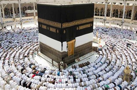 Umrah vs Hajj: उमराह क्या होता है? क्यों जाती है भारी संख्या में भीड़ ...