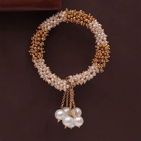 Adjustable Gold-Toned Bracelet, Pearl Beaded Bracelet (MKAN1003 ...