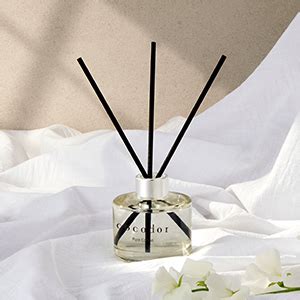 Cocod'or Black Cherry Reed Diffuser Set, 200ml Glass Bottle with ...