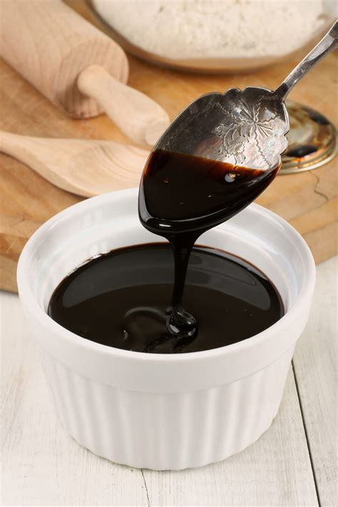 Is Molasses Gluten Free? - Healthier Steps