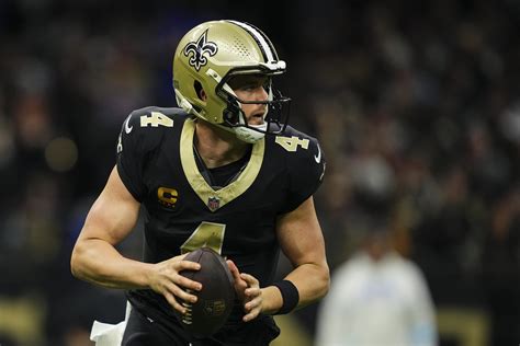 Saints GM Hints Derek Carr Will Return as QB1 in 2025: 'A Guy We Can ...