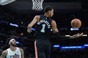 Cavs heed Kenny Atkinson’s message and a bold lineup change pays off ...