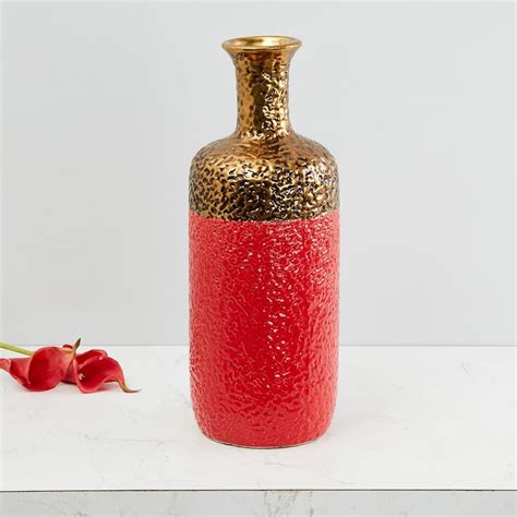 Buy Splendid Two-Tone Hammered Vase from Home Centre at just INR 1599.0