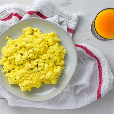 High-Protein Scrambled Eggs (3 Different Ways)