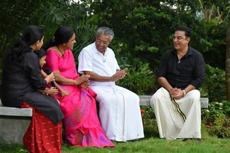 Kamal Haasan visits Kerala CM Pinarayi Vijayan; celebrates ONAM ...