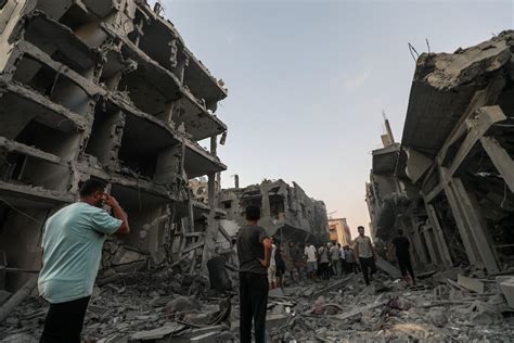 Gaza: At least 40 killed in fresh Israeli strikes amid fears of ...