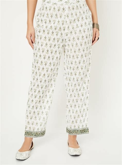 Buy Women Printed Straight Kurta Set Online at just Rs. 1499.0 ...