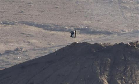 Kobane Has Fallen: ISIS Enters Kurdish Town, Posts Image of Beheaded ...