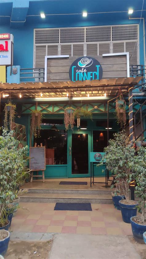 This Cafe Has The Most Comfortable Seating And Gorgeous Ambience! | LBB