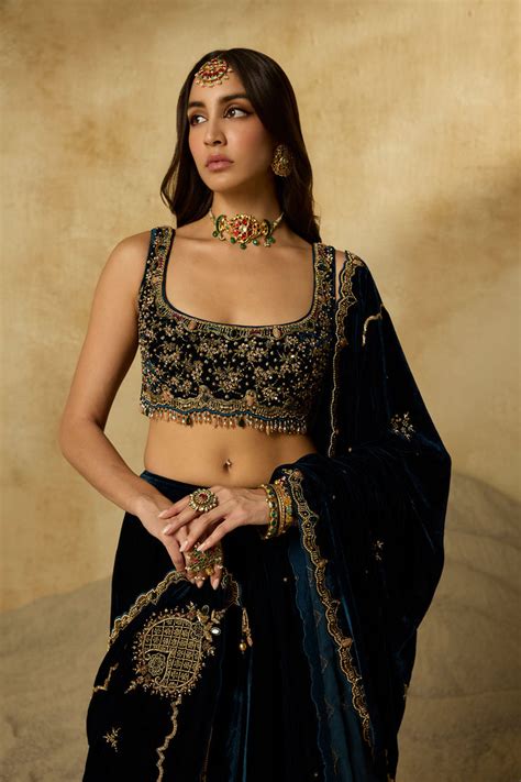 Mayajaal – Sureena Chowdhri
