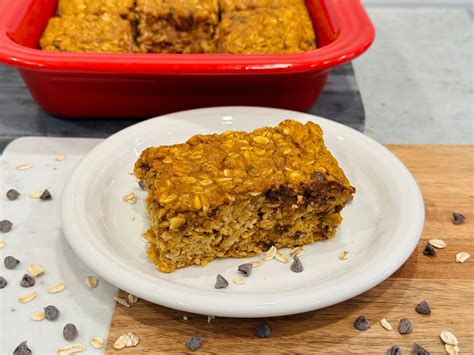 Pumpkin Protein Baked Oatmeal - Delightfully Fueled