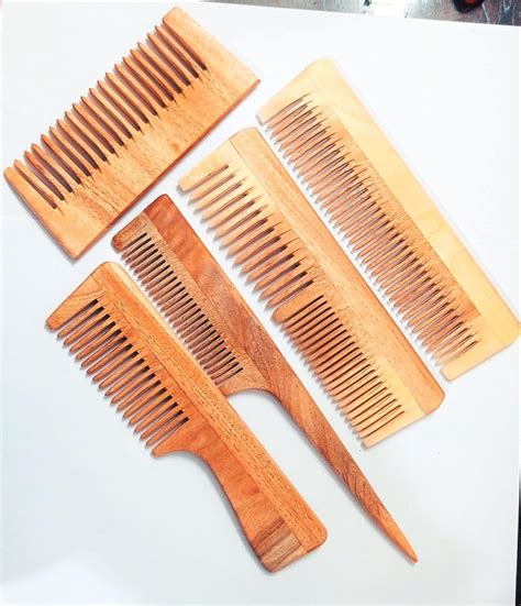 Buy TOnourish Handmade Neem Wood Comb with Gopika Shampoo Anti-Dandruff ...