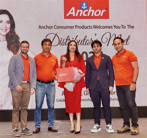 শুভশ্রী গঙ্গোপাধ্যায়কে ব্র্যান্ড অ্যাম্বাসেডর করার সঙ্গে পশ্চিমবঙ্গে ...