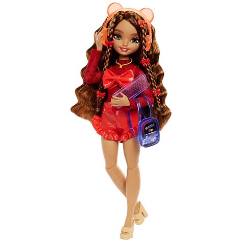 Amazon.com: Barbie Dream Besties Playset, Teresa Posable Fashion Doll with Brown Hair ...