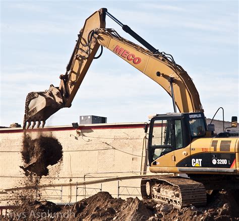 Digging Out a Natural Spring 的图像结果