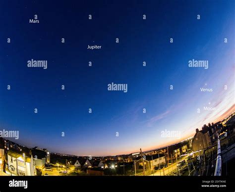 Sheerness, Kent, UK. 1st Mar, 2025. UK Weather: a planetary parade of 7 ...