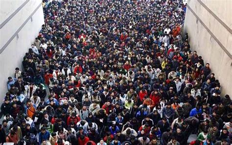 外媒盘点的一组惊人照片 告诉你中国人口多密集_国际新闻_海峡网