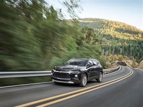 Chevy Trailblazer vs Blazer Worthington OH | Mark Wahlberg Chevy ...