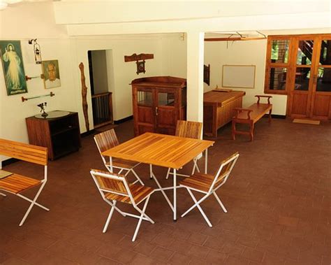 TEAK TOWN - A WANDERTRAILS SHOWCASE (Nilambur, Kerala) - Guesthouse ...