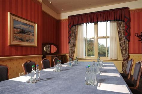 COULSDON MANOR & GOLF CLUB - Hotel Reviews, Photos, Rate Comparison ...