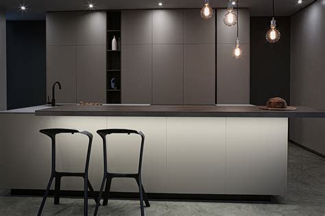 High-end modern kitchen essentials