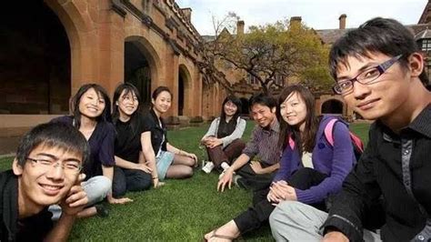 澳海外留学生就业普遍高薪 中国学生更愿“留”|留学生|澳洲_新浪教育_新浪网