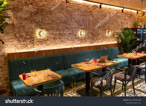 French Restaurant 的图像结果