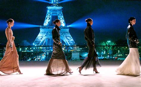 Paris Fashion Week 2023: calendario, date, show e sfilate | iO Donna