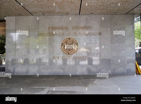 FDIC Building 的图像结果