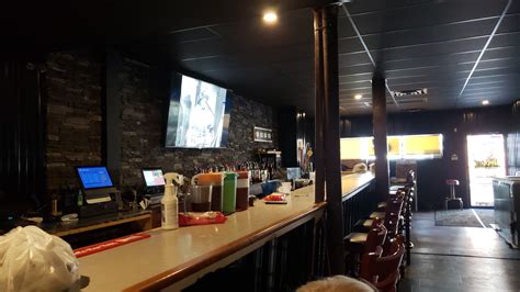 Best Bars near Piedmont, WV - 2024 Restaurantji