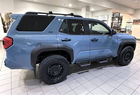 +25 mm offset Black Rhino Wheels (BR015) on 2025 4Runner SR5 6th Gen Heritage Blue | 2025 ...