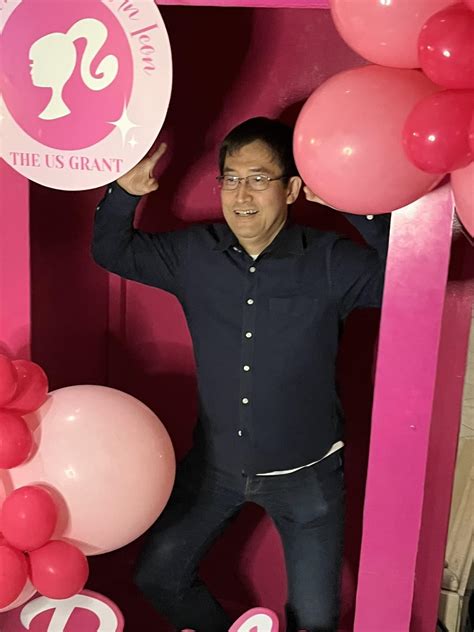 Horror manga artist Junji Ito being adorable in a Barbie box : r ...