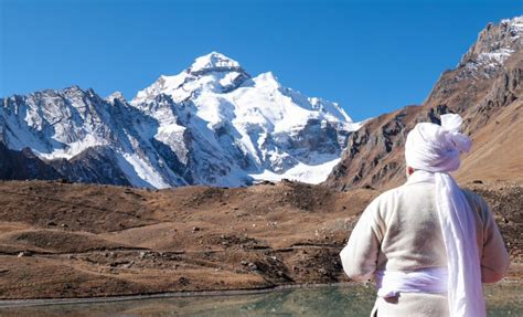 Narendra Modi’s Political Strategy Lies in the Constant Use of Self ...