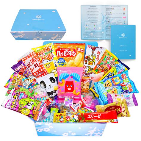 Buy Sakura Box Japanese Snacks & Candy 30 Piece Dahi Set Gift (Box ...