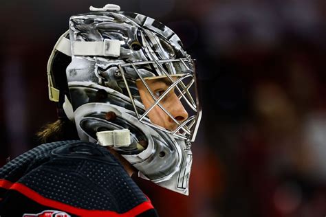 Carolina Hurricanes vs Arizona Coyotes projected lineups, NHL starting ...