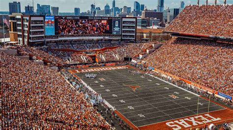 16 Captivating Facts About Darrell K Royal-Texas Memorial Stadium ...