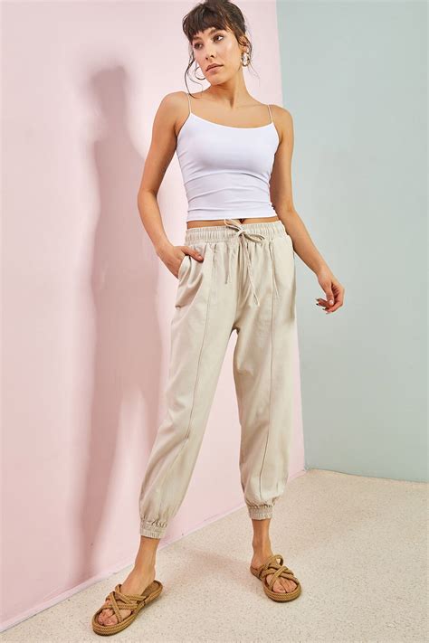 Krem Paçası Beli Lastikli Gabardin Pantolon - Bianco Lucci | ElbiseBul