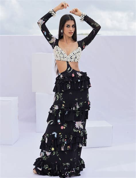Black Print Cowrie Embroidered Maxi Dress (Offer) – Foram Patel