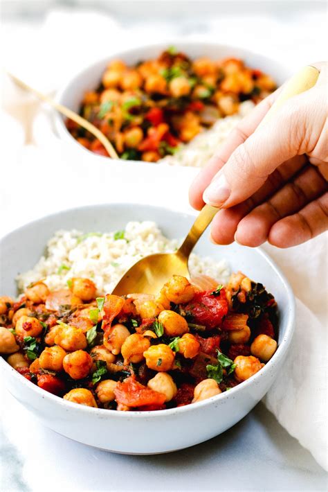 Spanish Chickpea Spinach Stew (Vegan, Gluten Free) • Daisybeet