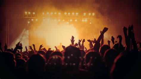 Perfect Concert Makeup Looks for Every Music Genre – delulucosmetics