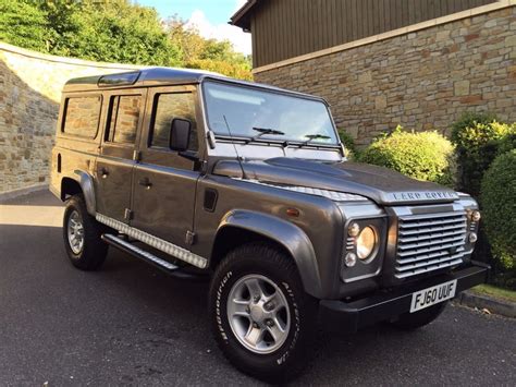 2011 Land Rover Defender 110 2.4 XS Station Wagon (7 Seater/6 Speed ...