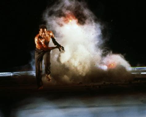 Bruce Willis 24x36 Movie Poster as Officer John McClane in Die Hard ...